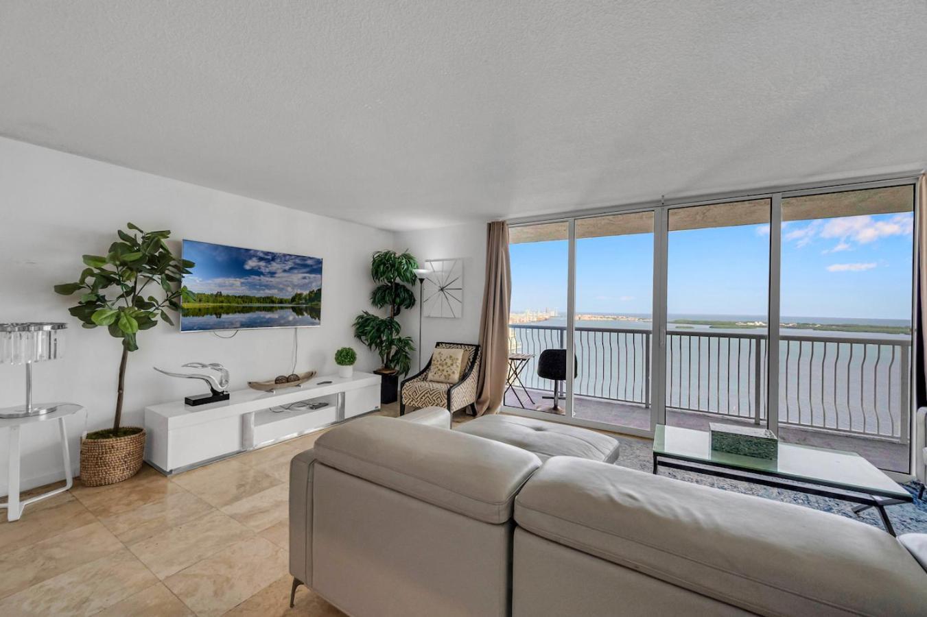 *Luxurious Highrise 2Brcondo Brickell- Waterviews* Miami Kültér fotó